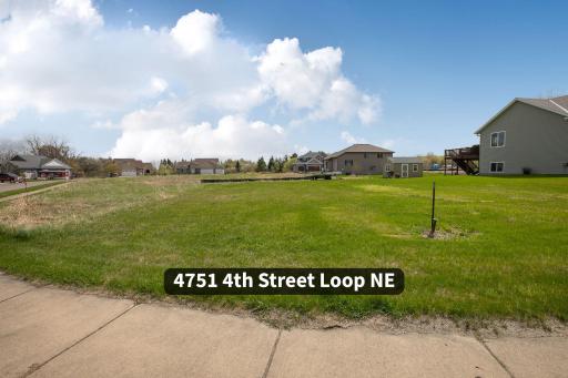 One of the largest lots in Donovan Lakes development less than 2 miles from Territory Golf Course!
