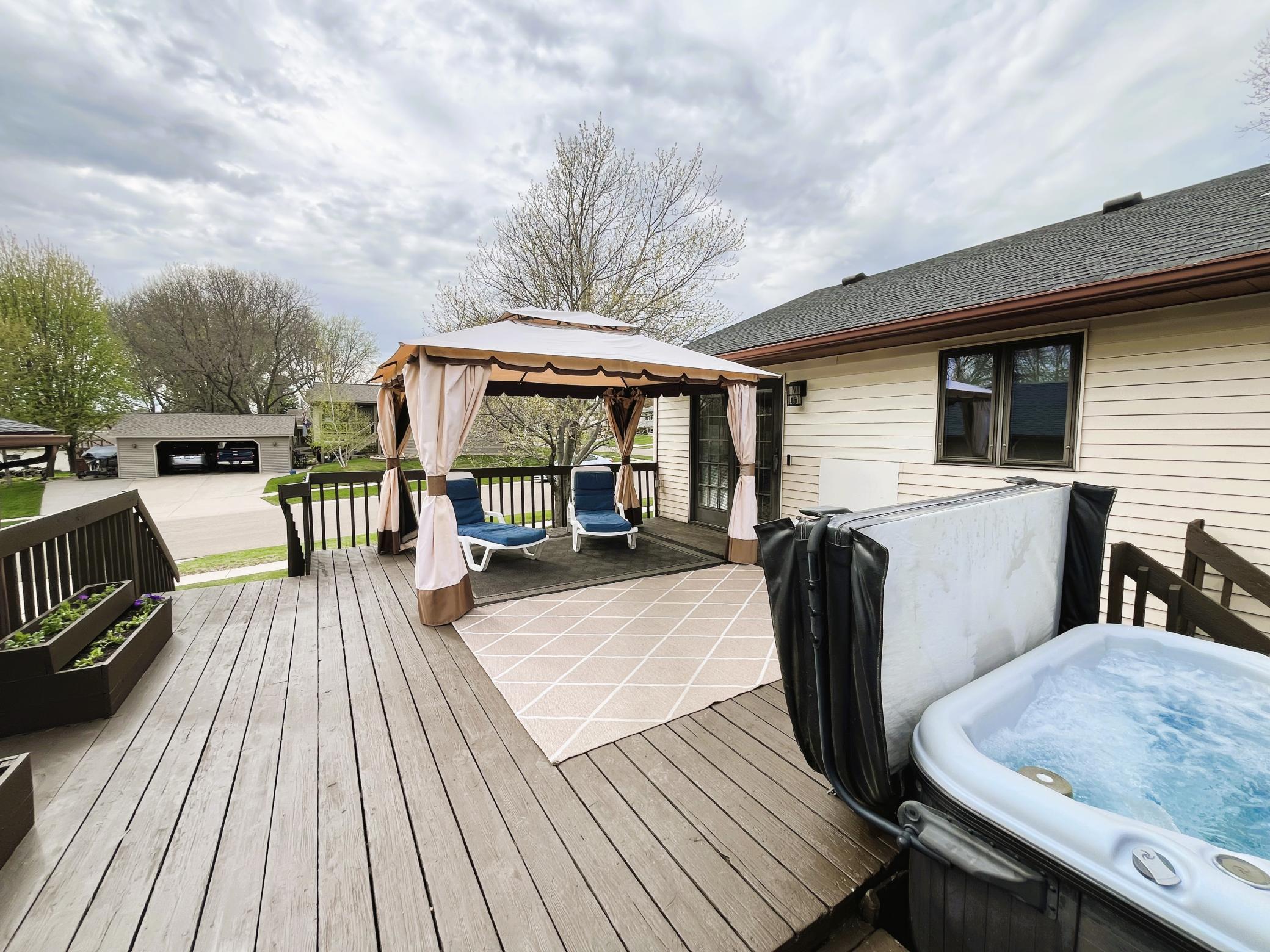 IMG_5889 - Copy.jpeg