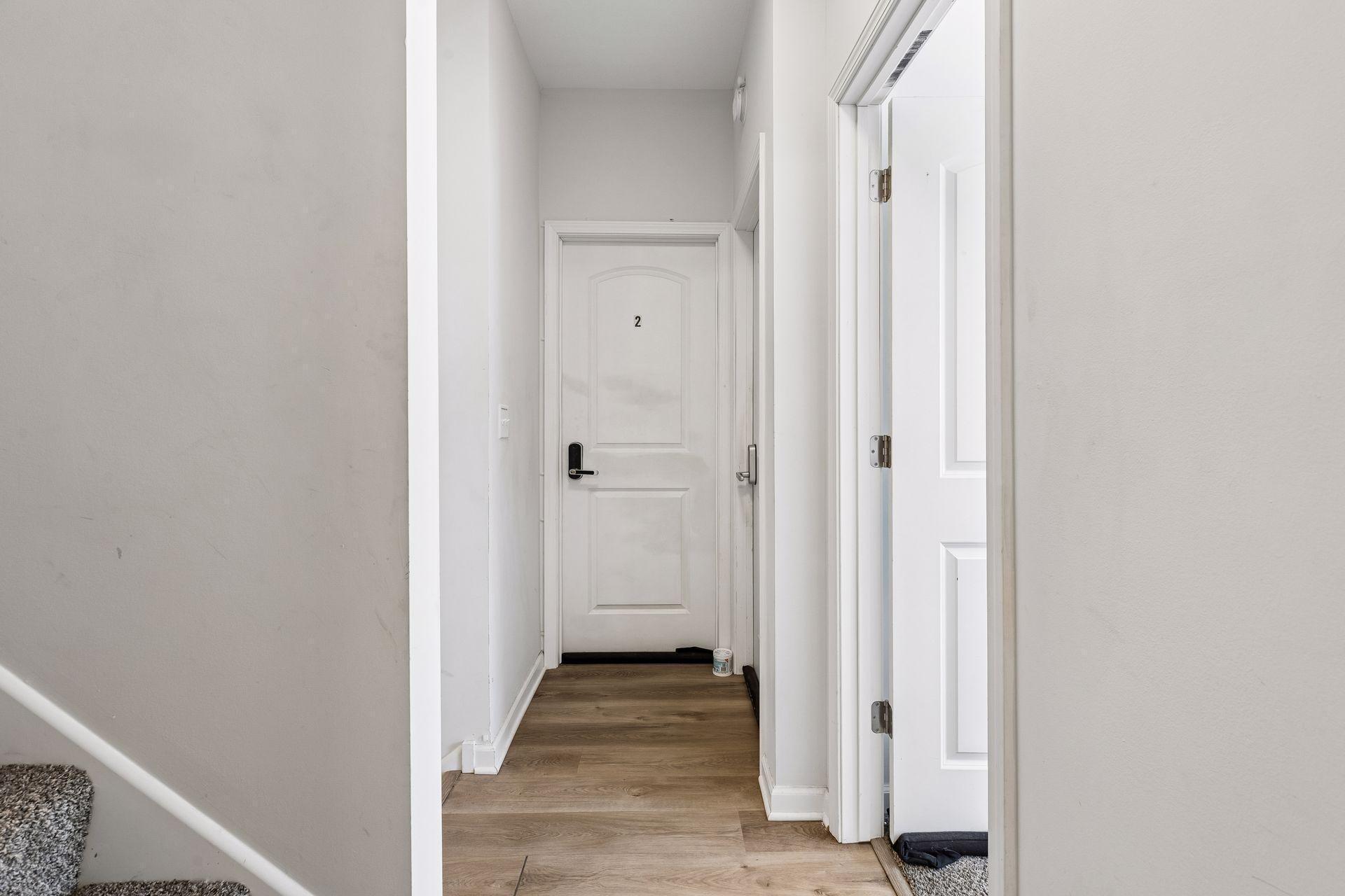 Upper level landing - 3 bedrooms on this level