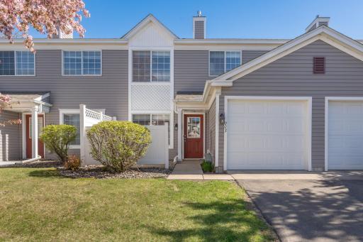 2009 Southcross Drive W, 903, Burnsville, MN 55306