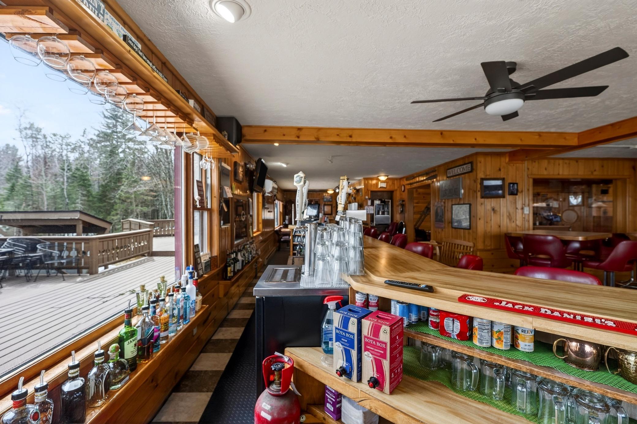 LostLandLakeLodge-51.jpg