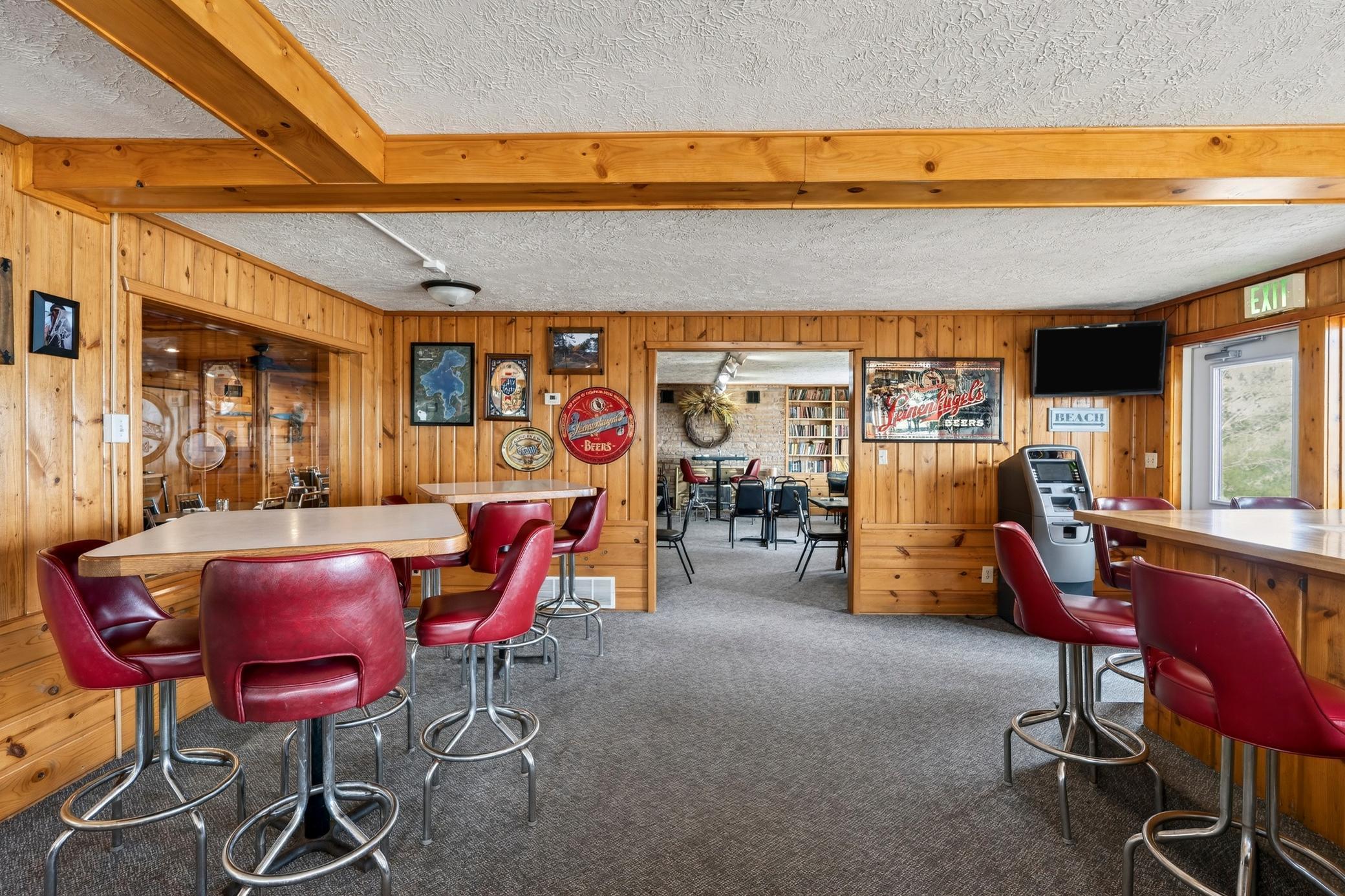 LostLandLakeLodge-47.jpg