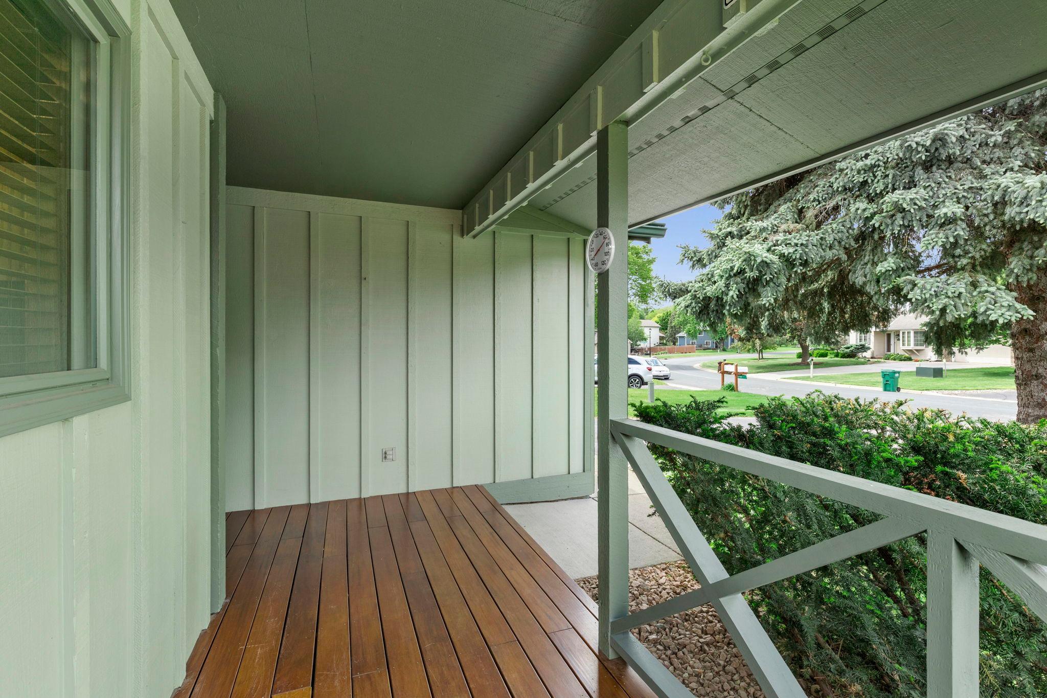 18-web-or-mls-1009 Gramsey Pl-51.jpg