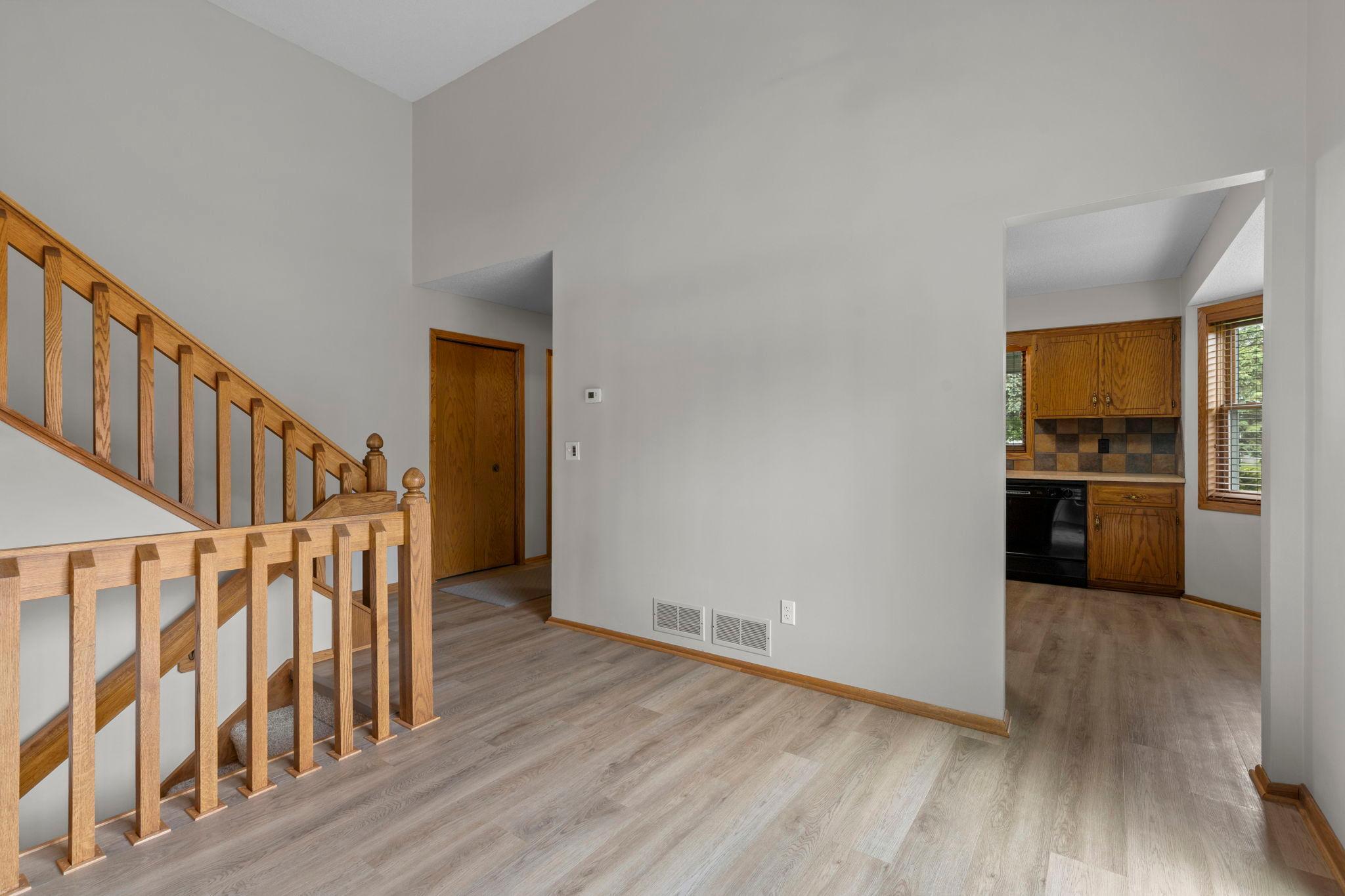 30-web-or-mls-1009 Gramsey Pl-81.jpg