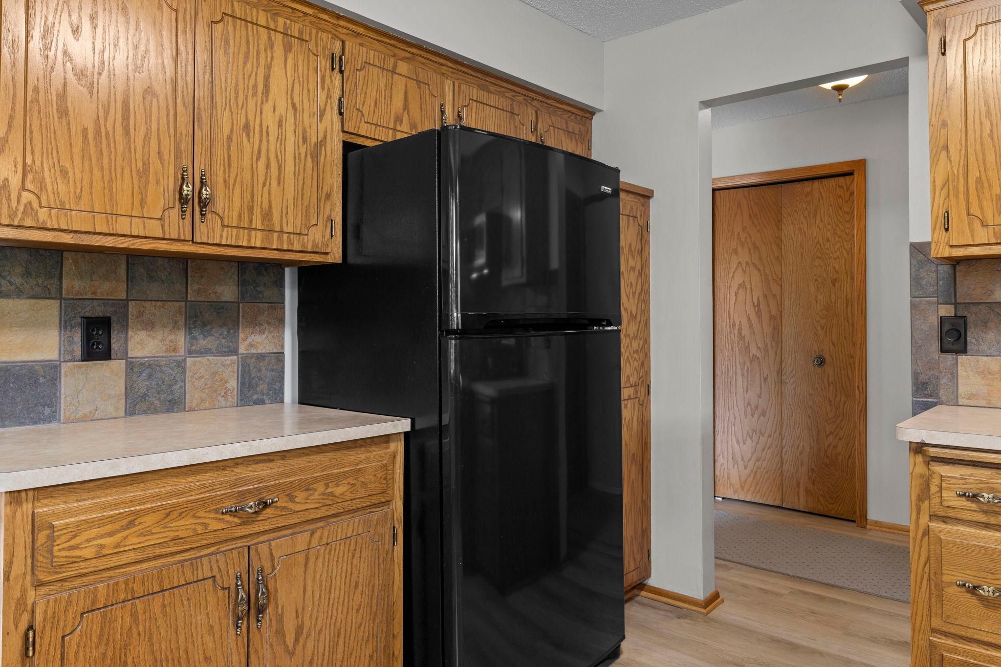 36-web-or-mls-1009 Gramsey Pl-72.jpg