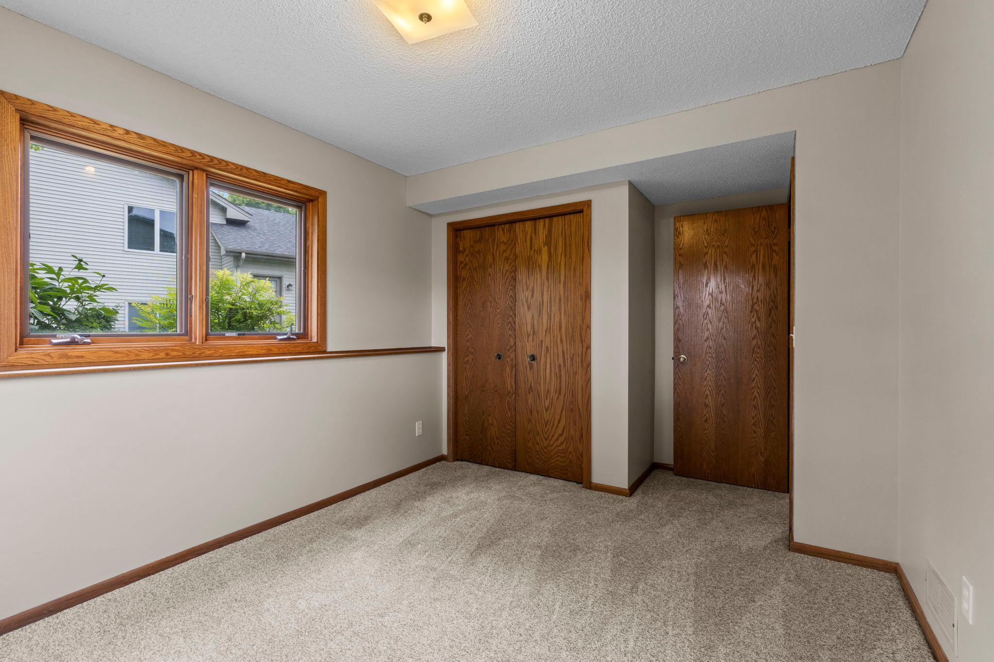 63-web-or-mls-1009 Gramsey Pl-171.jpg