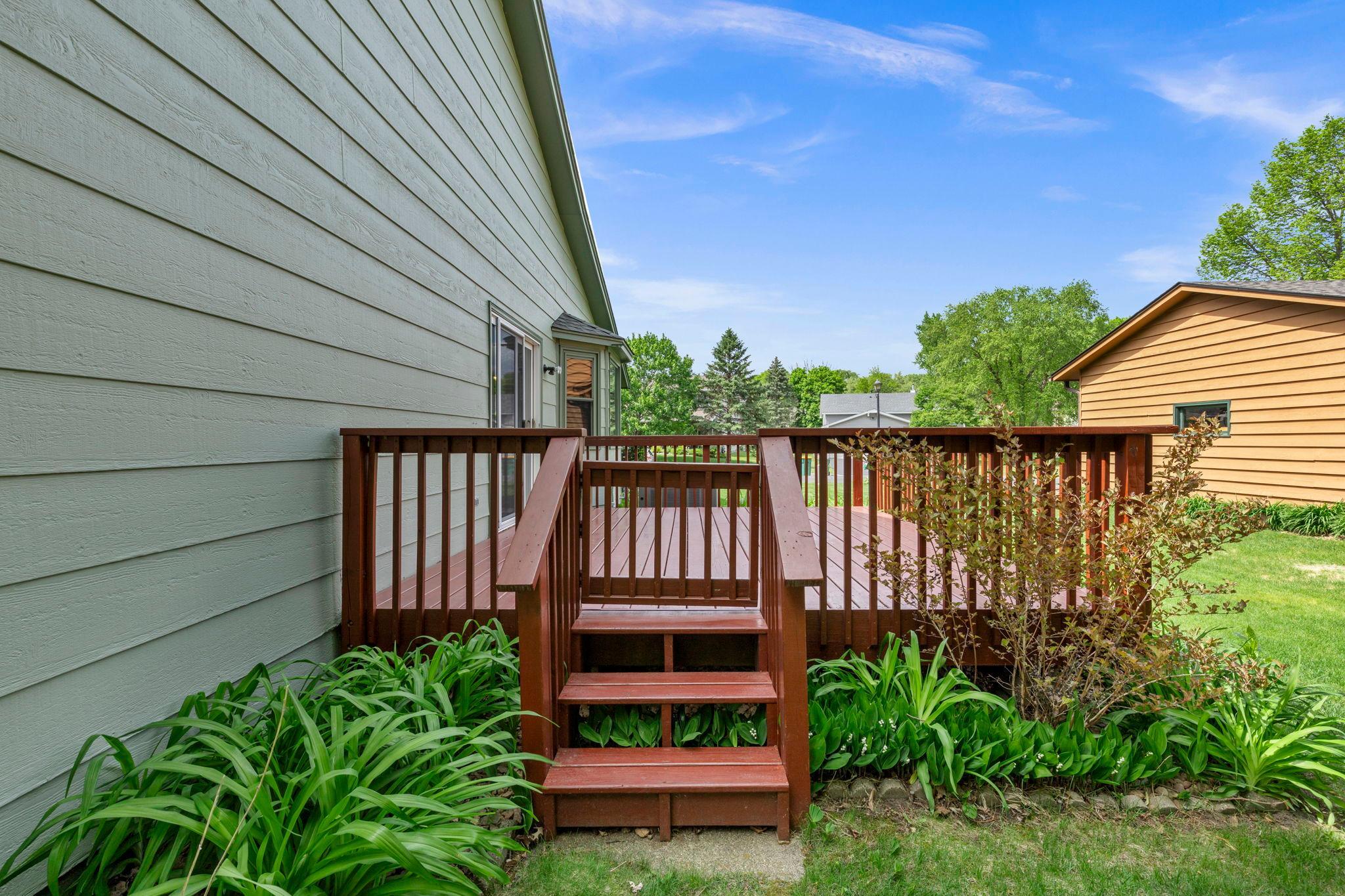 71-web-or-mls-1009 Gramsey Pl-33.jpg