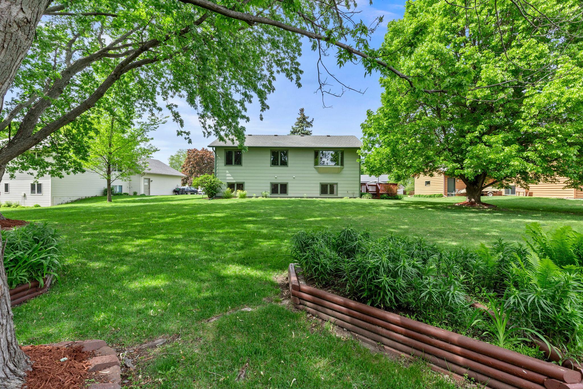73-web-or-mls-1009 Gramsey Pl-24.jpg