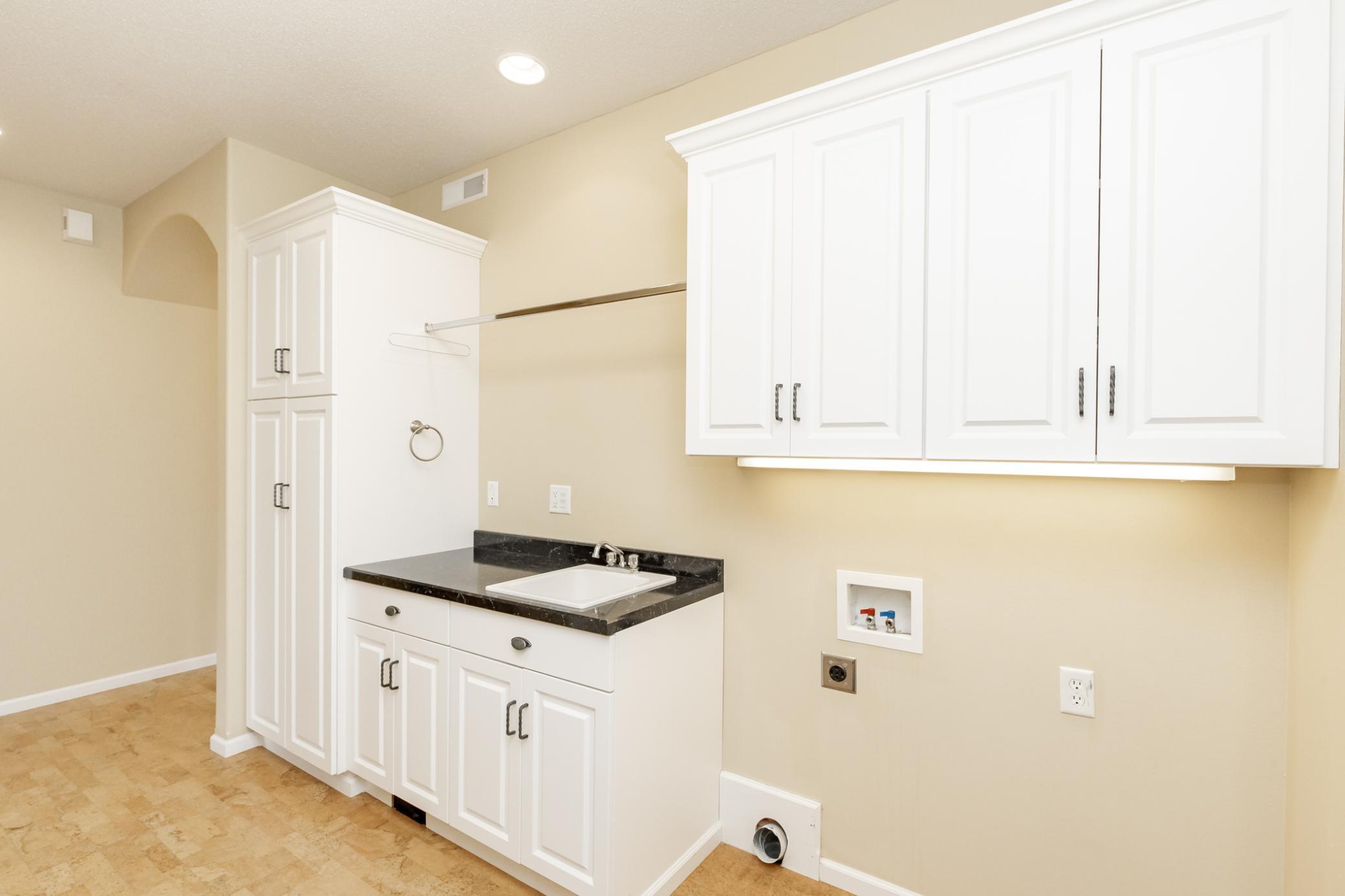 Mudroom - Laundry Hook Ups