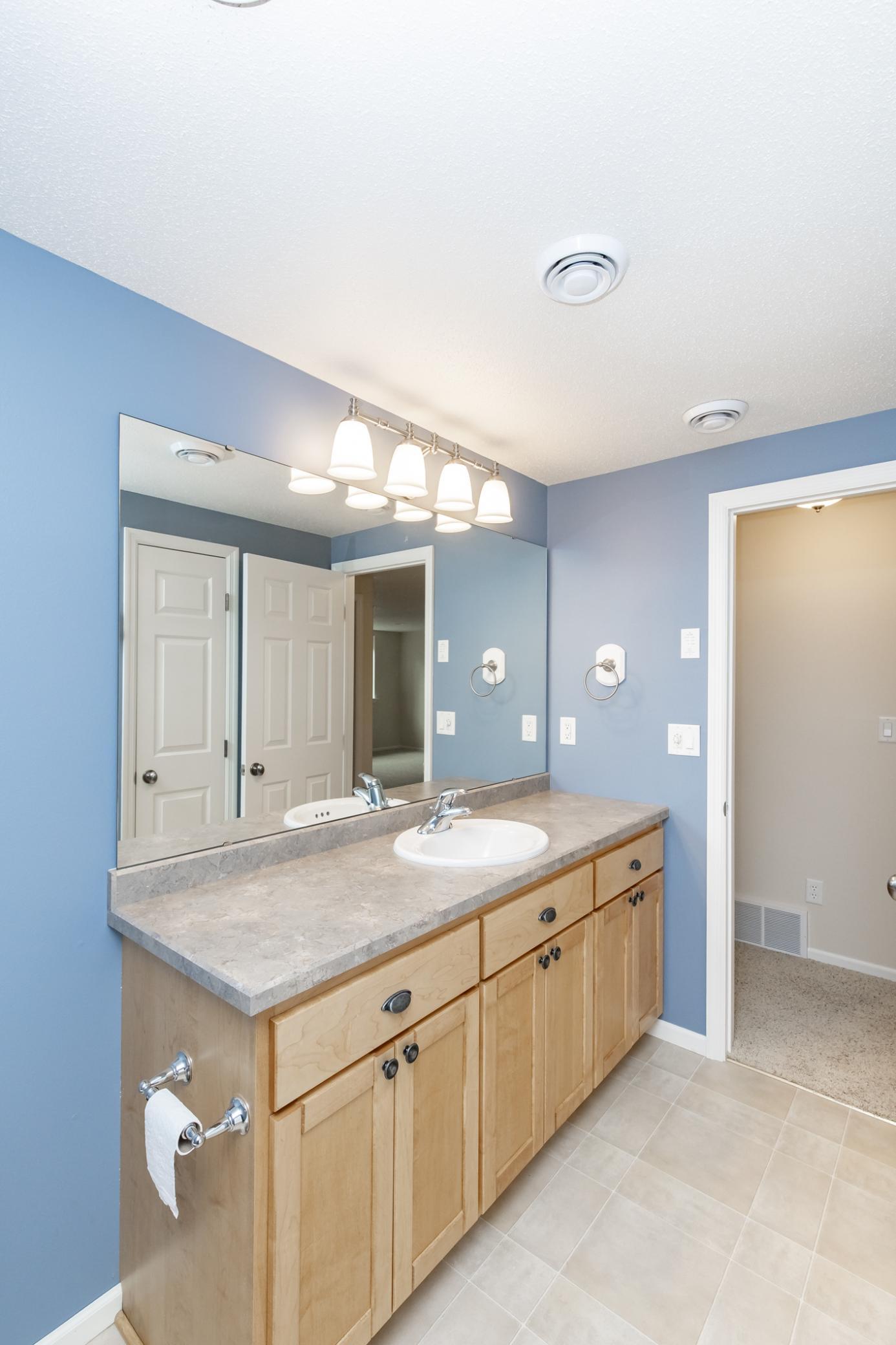 Bathroom 3 - Full