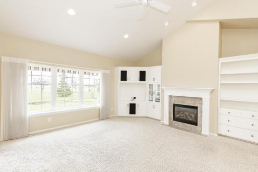 4532 Woodhaven Drive S, Fargo, ND 58104