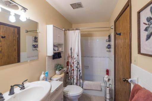 6148 N Sluetter Road, Pequot Lakes, MN 56472