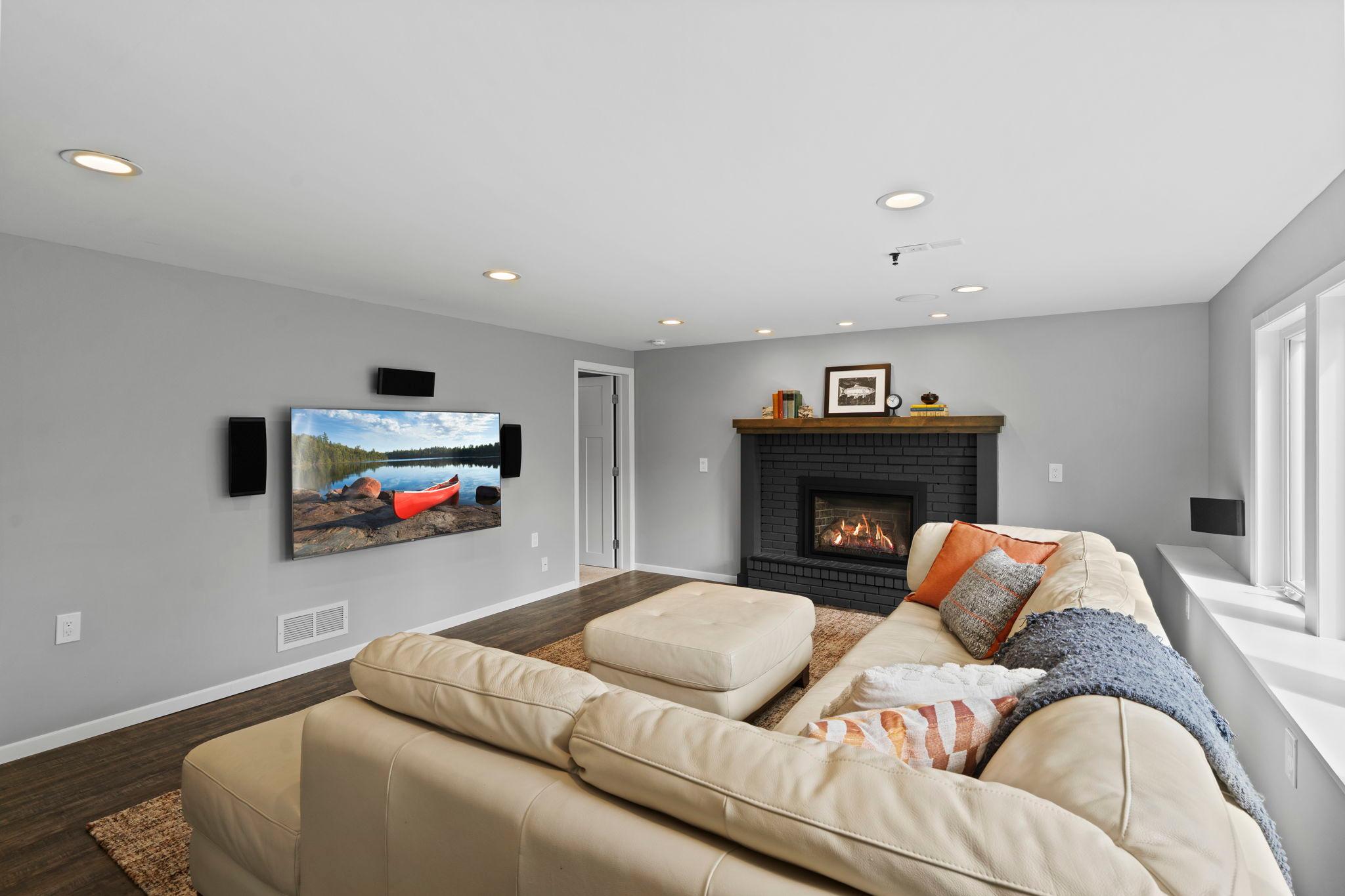 Fantastic family room retreat!