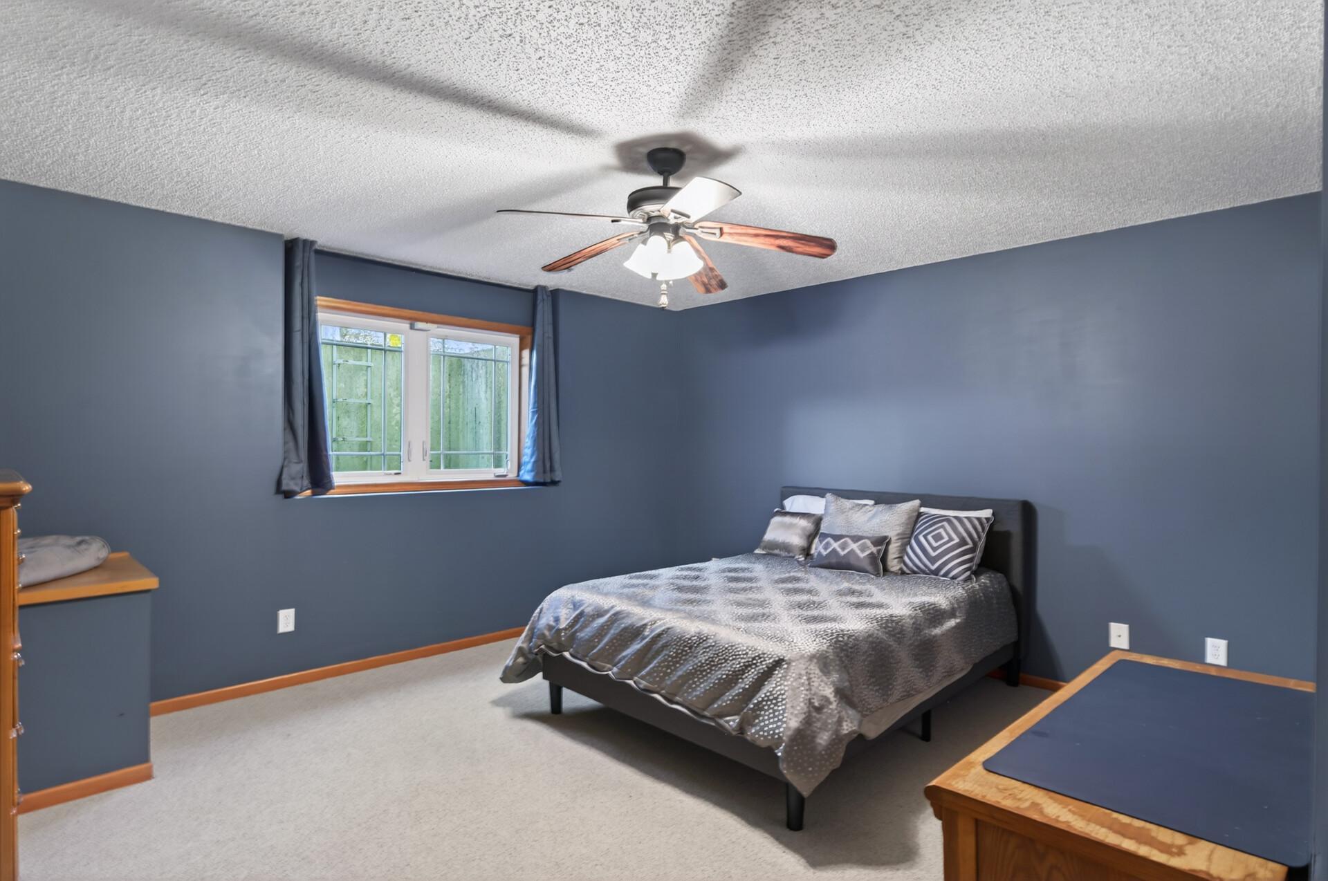 The lower level bedroom also has a walk-in closet.