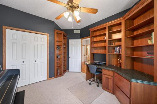 2750 Rushmore Road, Hastings, MN 55033
