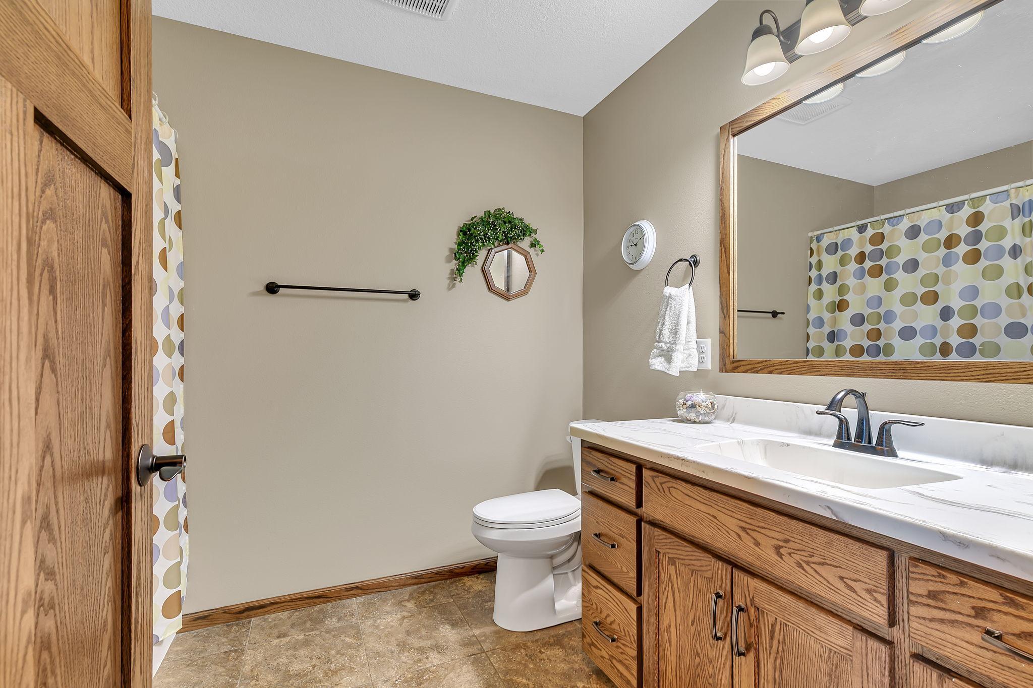 Full Guest bathroom