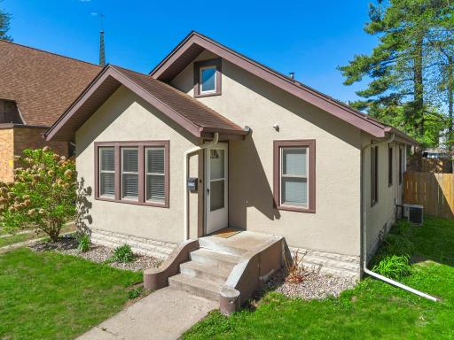 5036 35th Avenue S, Minneapolis, MN 55417