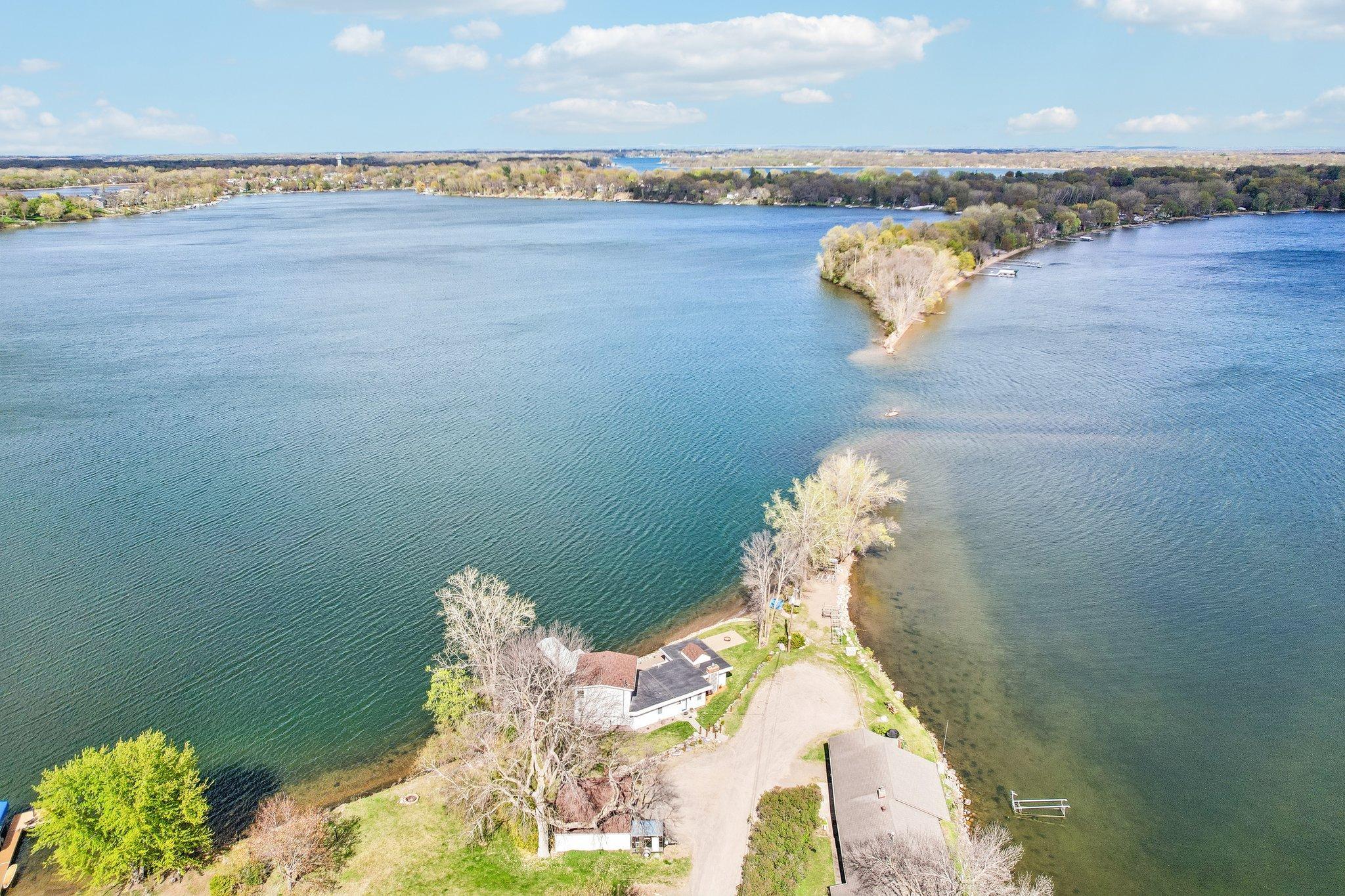 49-web-or-mls-Bonnie Glen Pkwy-S0505-049.jpg