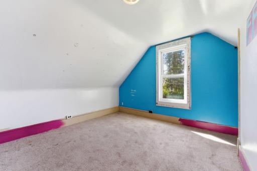 132 Gates Avenue, Kenyon, MN 55946