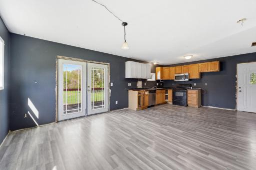 132 Gates Avenue, Kenyon, MN 55946
