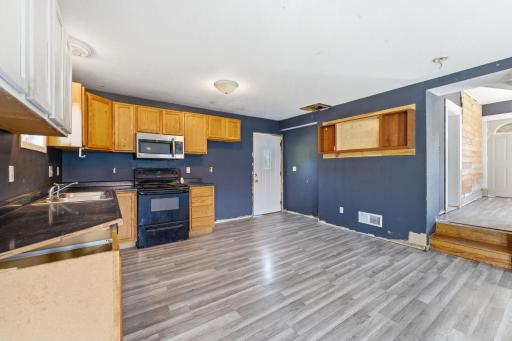132 Gates Avenue, Kenyon, MN 55946