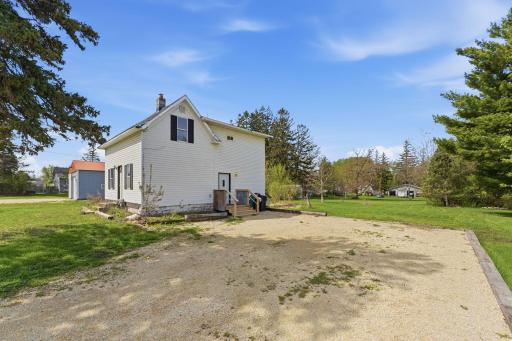 132 Gates Avenue, Kenyon, MN 55946