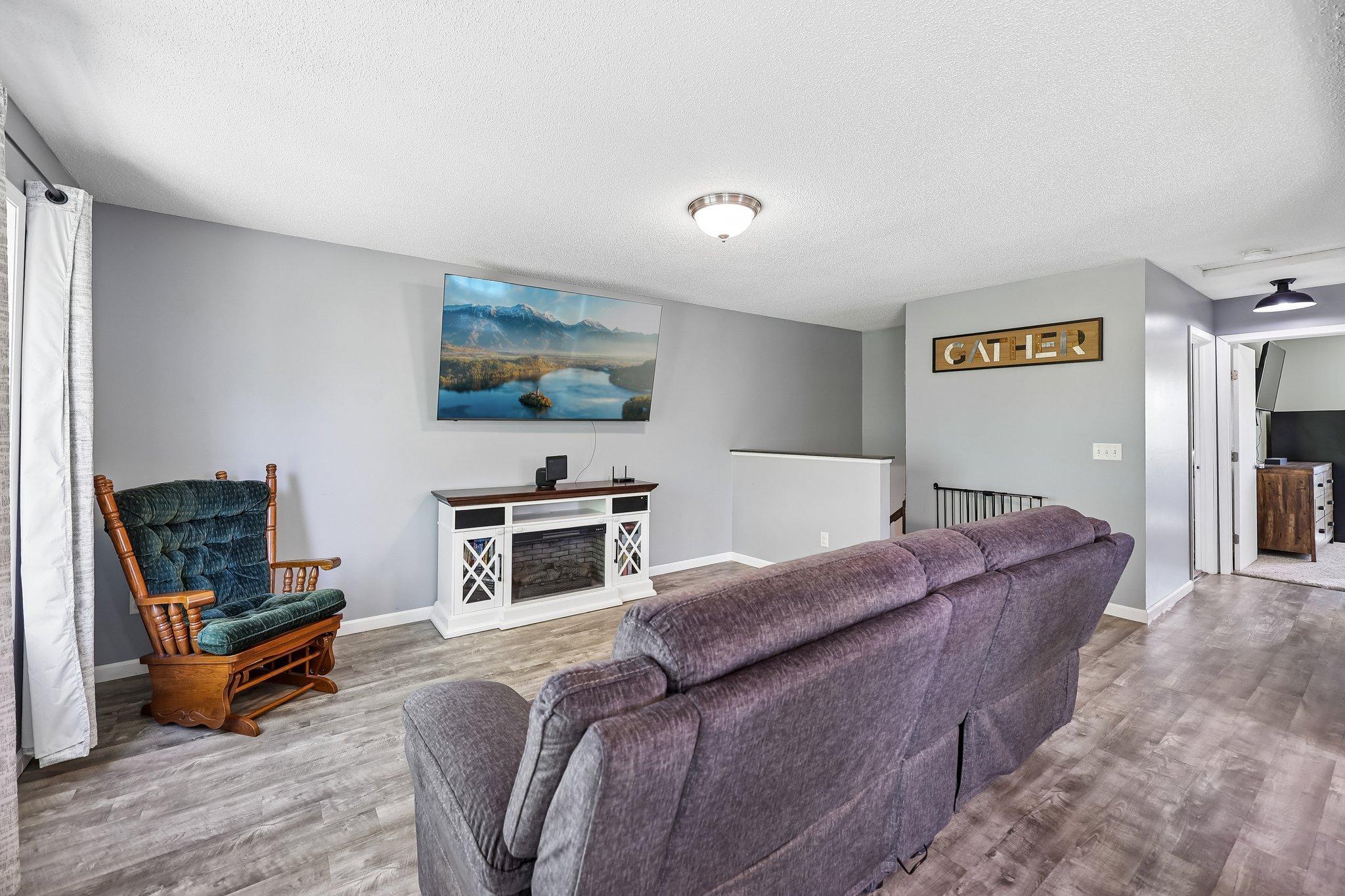 7-web-or-mls-Horseshoe Ln-S1405-007.jpg