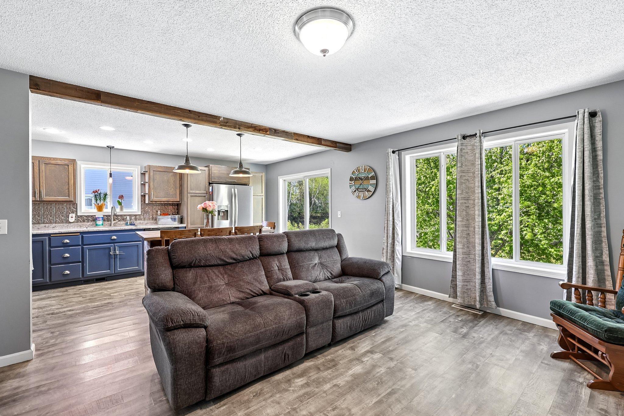 9-web-or-mls-Horseshoe Ln-S1405-009.jpg