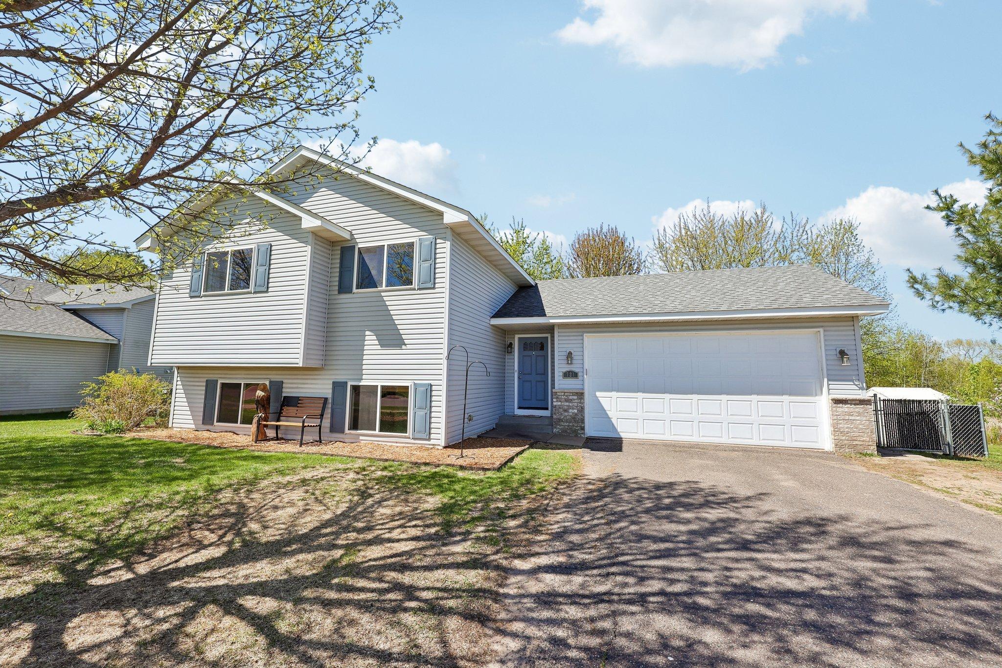 4-web-or-mls-Horseshoe Ln-S1405-004.jpg