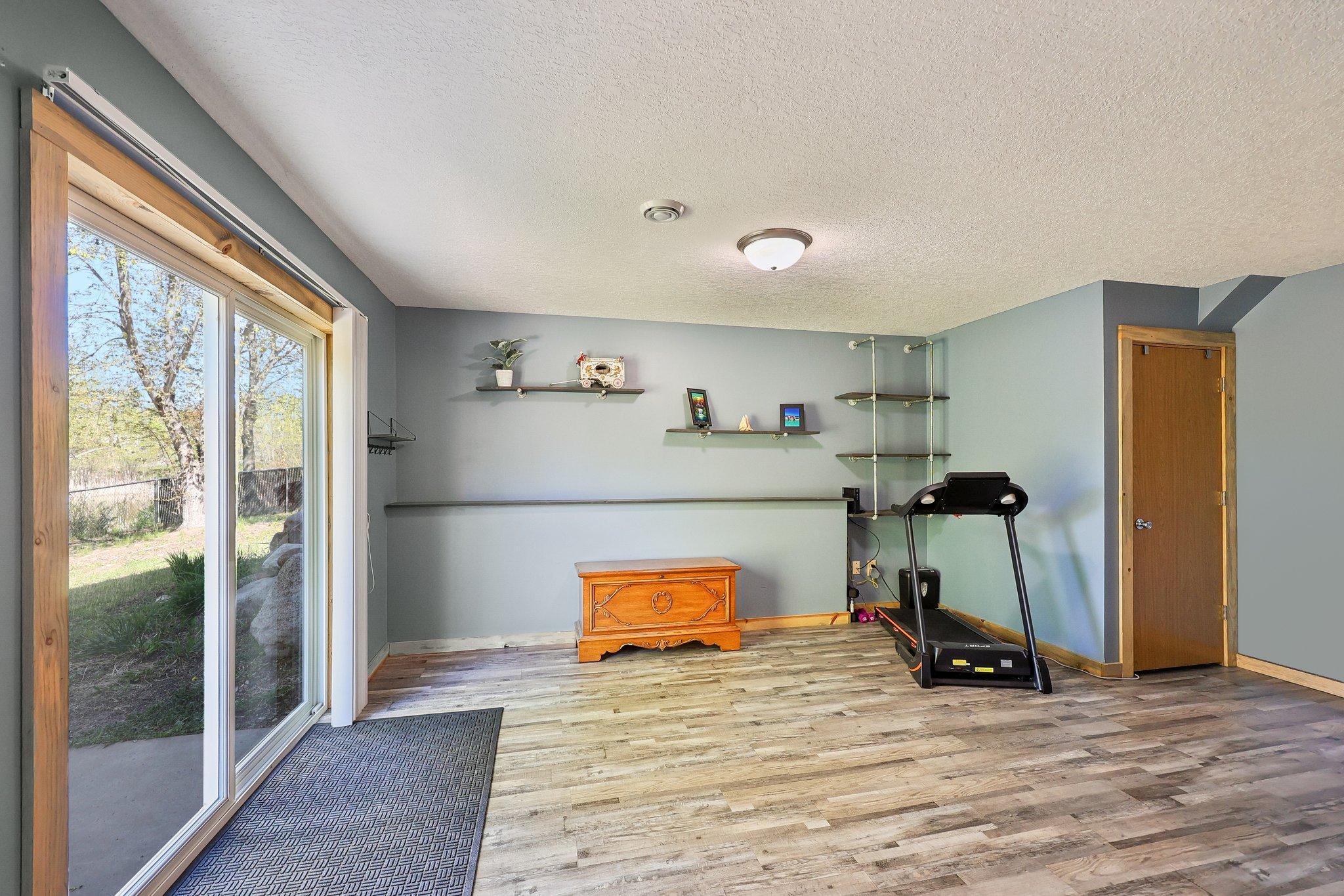 35-web-or-mls-Horseshoe Ln-S1405-035.jpg