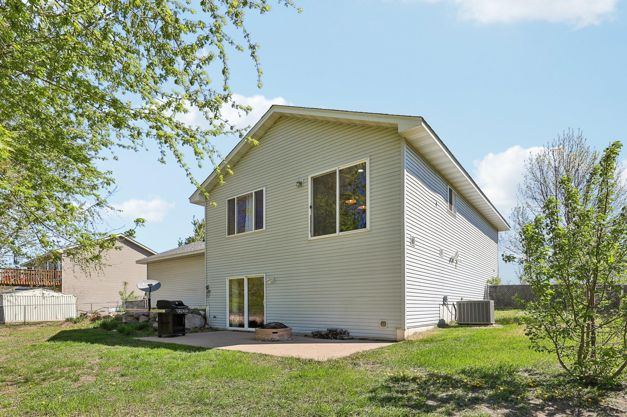 38-web-or-mls-Horseshoe Ln-S1405-038.jpg