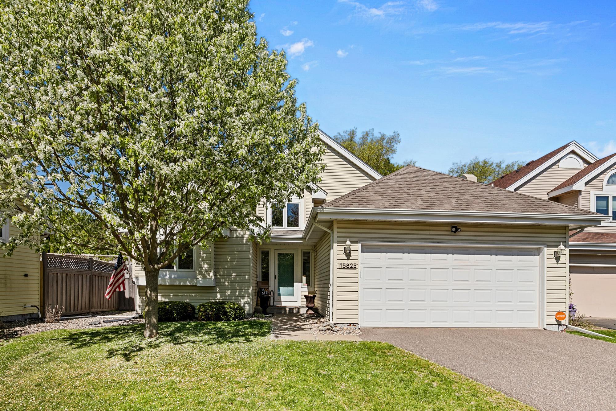 All of the windows have been replaced and the HOA fee is only $289.23 a month.
