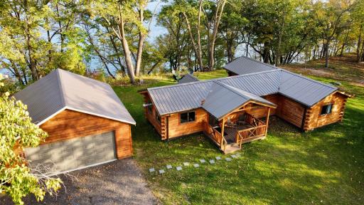 dji_fly_20231002_173800_78_1696292674432_photo_optimized.jpeg