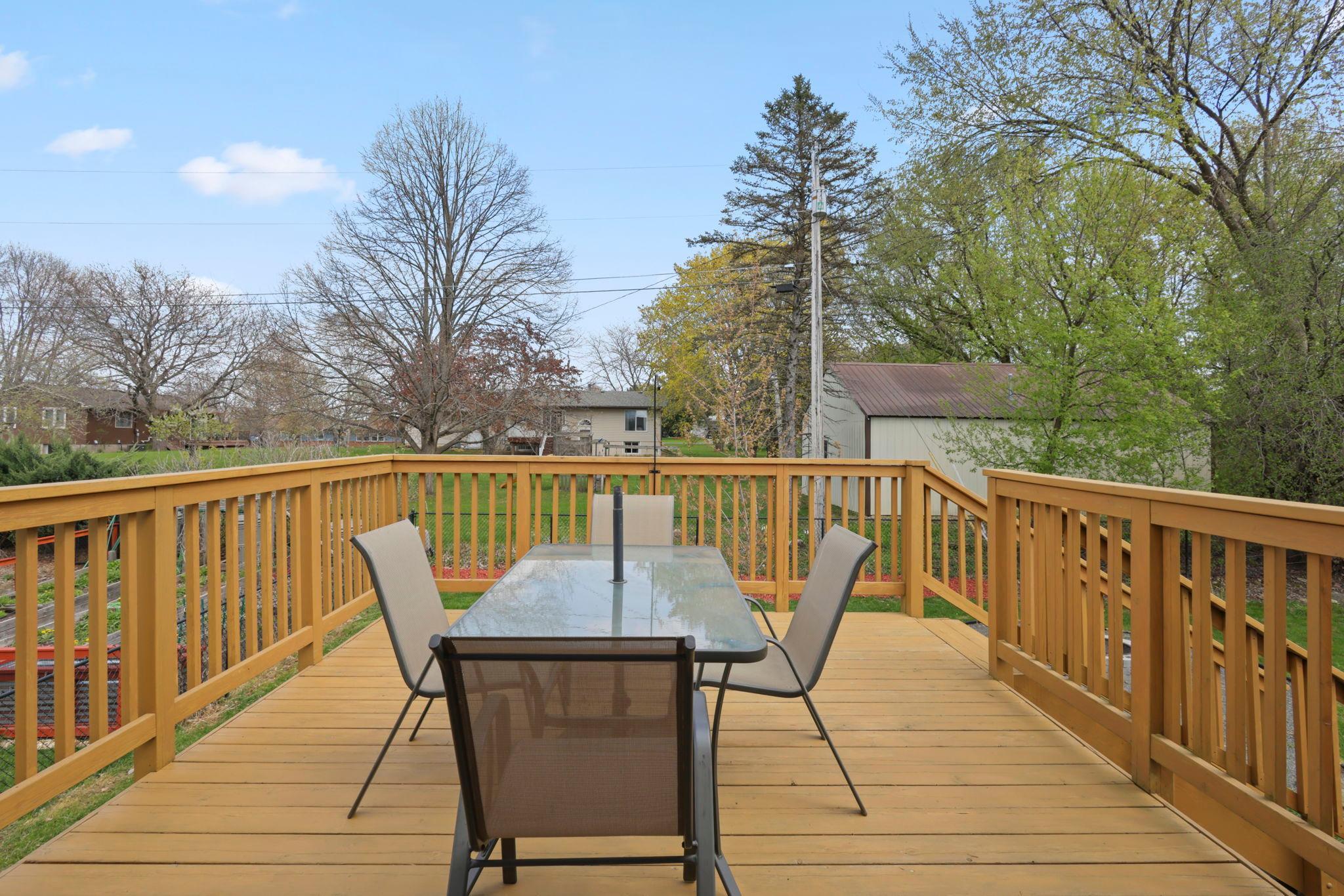 Large Deck overlooking back yard.