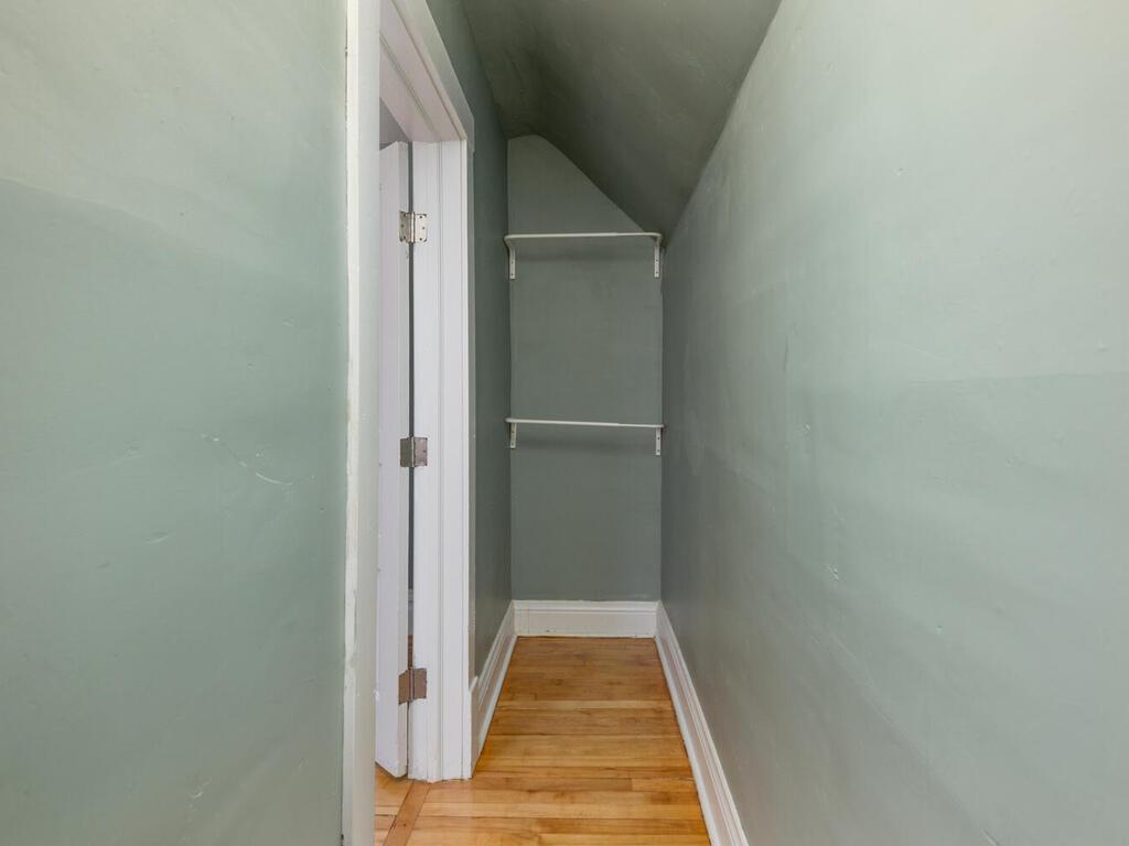 2517 Sheridan ave N minneapolis MN 55411 USA-022-022-Sheridan Ave NMinneapolis19-MLS_Size.jpg