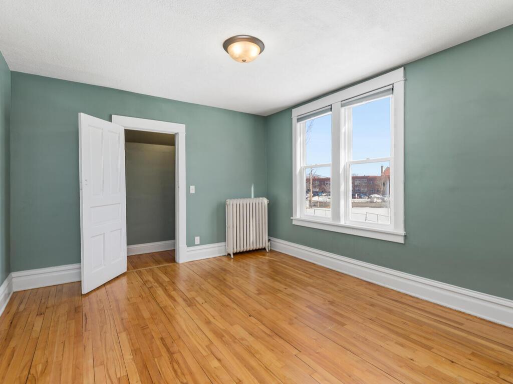 2517 Sheridan ave N minneapolis MN 55411 USA-021-021-Sheridan Ave NMinneapolis18-MLS_Size.jpg