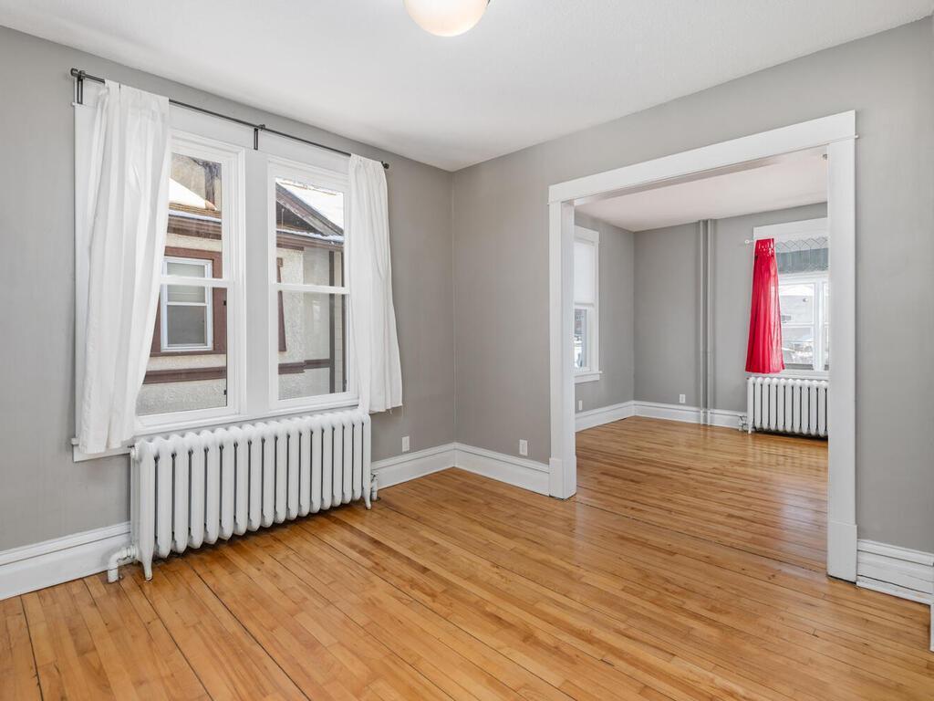 2517 Sheridan ave N minneapolis MN 55411 USA-011-005-Sheridan Ave NMinneapolis8-MLS_Size.jpg