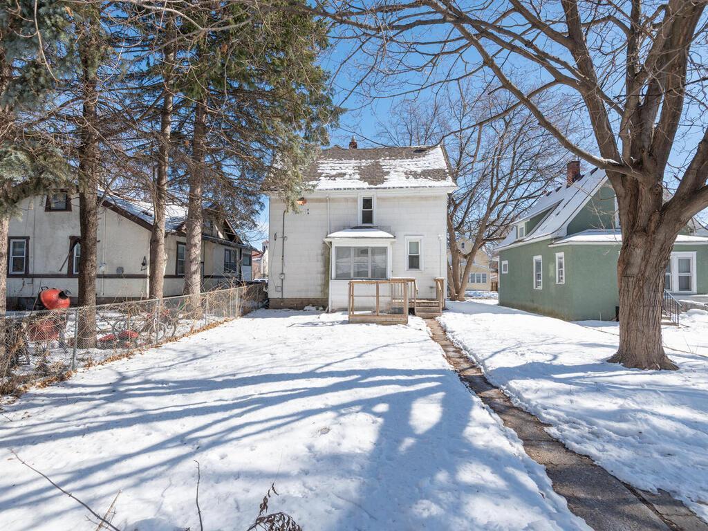 2517 Sheridan ave N minneapolis MN 55411 USA-031-033-Sheridan Ave NMinneapolis28-MLS_Size.jpg