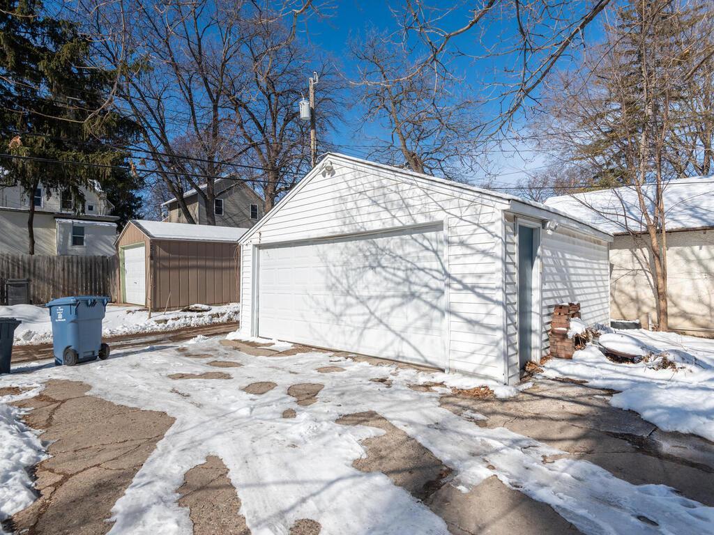 2517 Sheridan ave N minneapolis MN 55411 USA-033-006-Sheridan Ave NMinneapolis30-MLS_Size.jpg