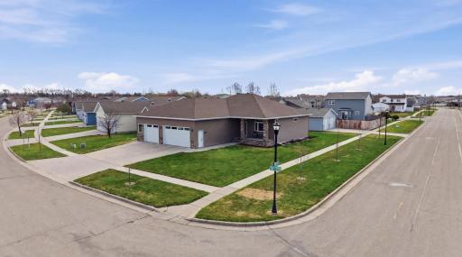 825 18th Avenue W, West Fargo, ND 58078