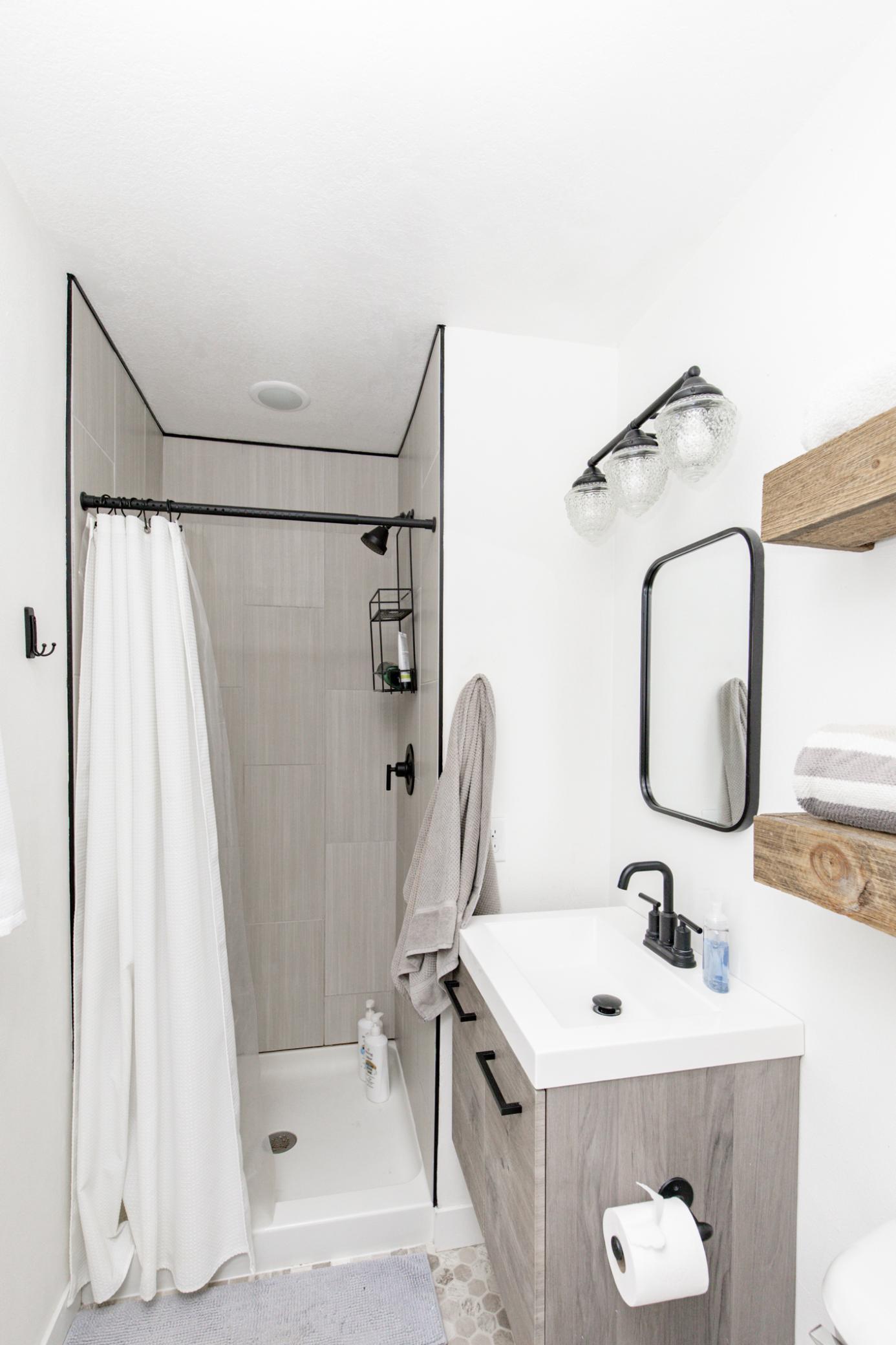 Upstairs Bathroom