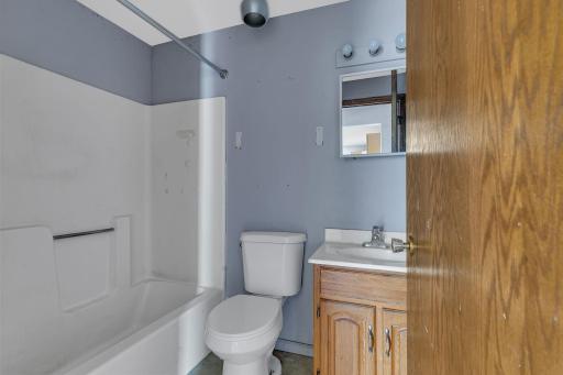 153 10th Avenue N, Waite Park, MN 56387
