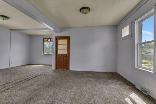 153 10th Avenue N, Waite Park, MN 56387