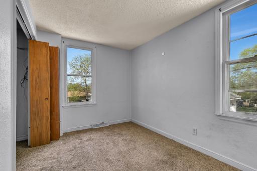 153 10th Avenue N, Waite Park, MN 56387