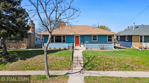 9-web-or-mls-920 W 62nd St-218.jpg