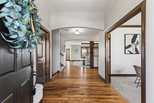 7472 Olive Lane N, Maple Grove, MN 55311