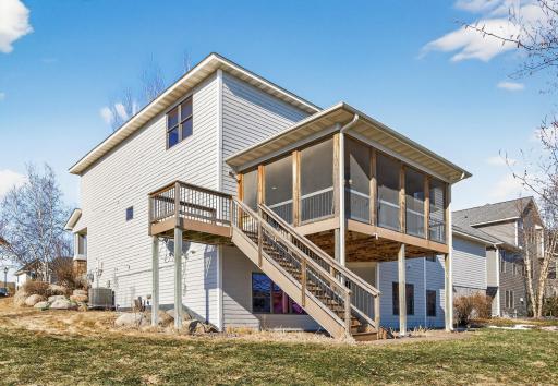 7472 Olive Lane N, Maple Grove, MN 55311