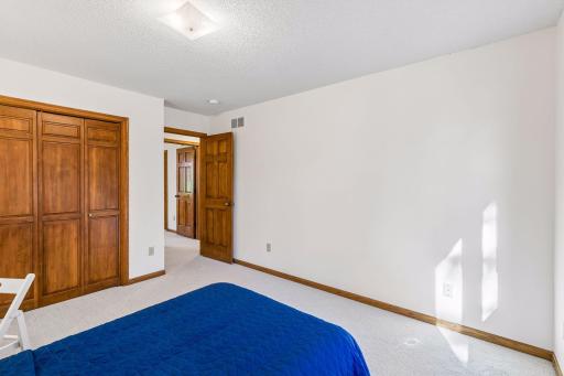 4908 W 93rd Street, Minneapolis, MN 55437