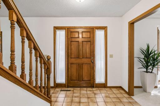 4908 W 93rd Street, Minneapolis, MN 55437