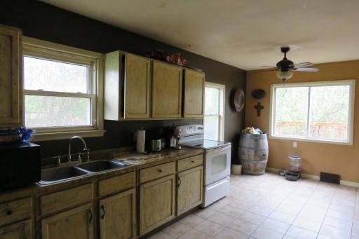 7740 Highway 19 Boulevard, 7740, Cannon Falls, MN 55009